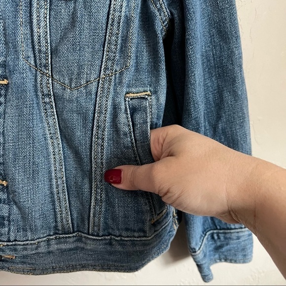 Gap 1969 Denim Trucker Jacket - Picture 2 of 5